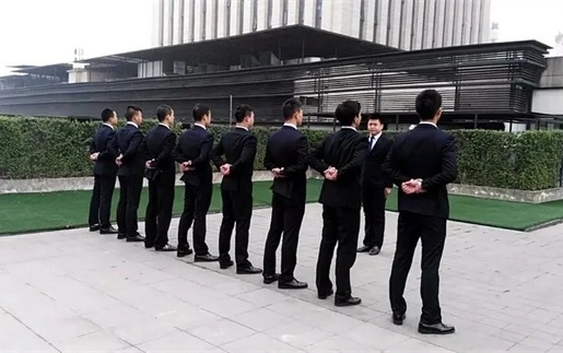 新郑信贷风险化解：老司机告诉你如何用合法手段保障资金安全